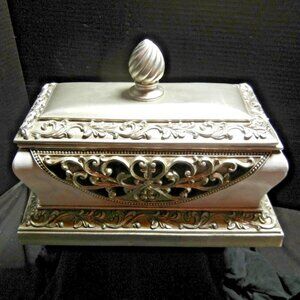 LARGE D’Lusso Designs Kashmir CHEST JEWELERY Silver White RARE NWOB